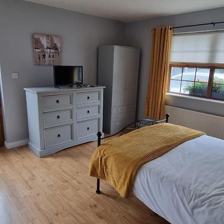 The Madden Guest House Gilford Dış mekan fotoğraf