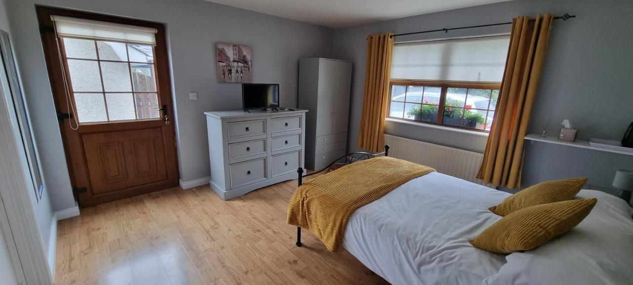The Madden Guest House Gilford Dış mekan fotoğraf